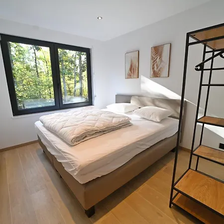 Des Bois 度假居 杜柏